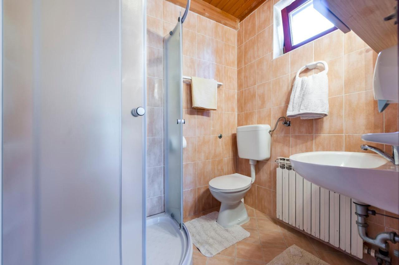 Near Beach And Rovinj Center 4 Apartment Exterior photo
